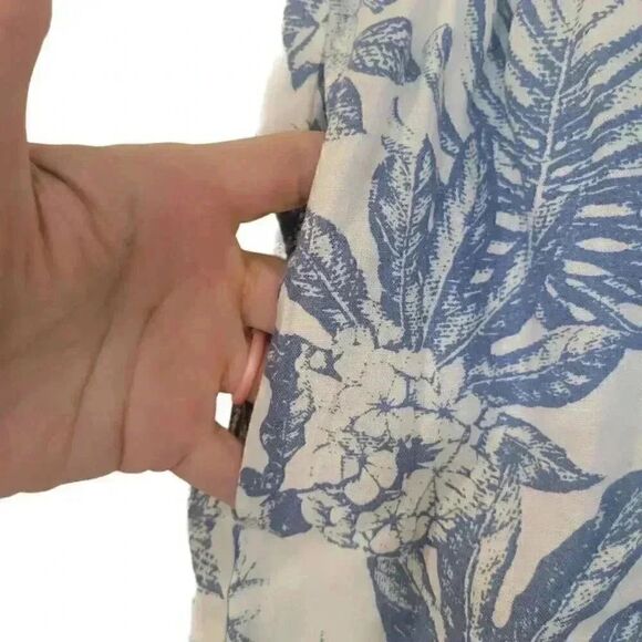 Panama Jack Women's White & Navy Linen/Lyocell Pull Up Shorts w Elastic Waist & - Picture 3 of 12